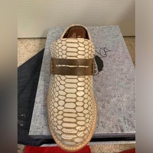 FREEBIRD SHOES SIZE 8